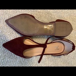 Journee Collection maroon, t-strap flats